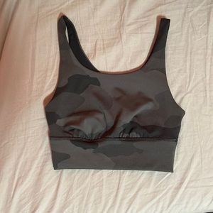 Offline by Aerie camo sports bra size XXS black and grey